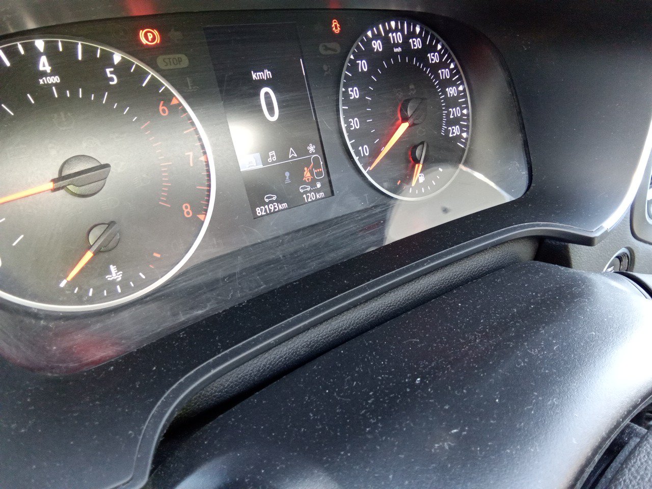 Renting Segunda Mano Renault Megane(O) Intens TCe 103 kW (140CV) GPF 