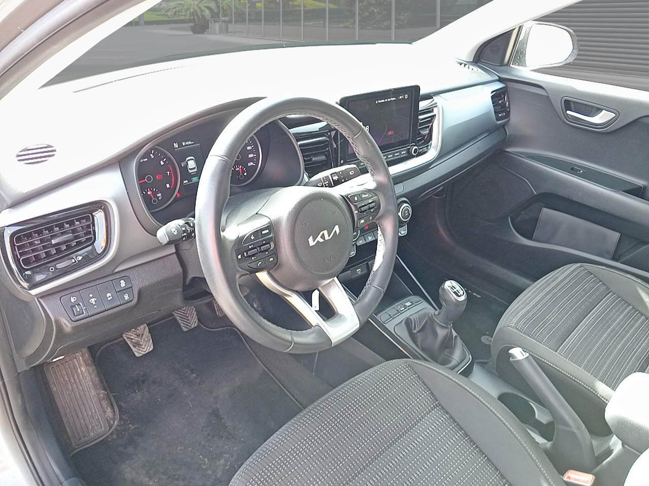 Renting Segunda Mano Kia Stonic1.0 T-GDi 88kW (120CV) MHEV iMT Drive 