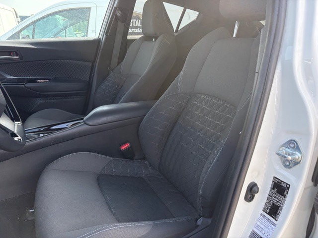 Renting Segunda Mano Toyota C-HR1.8 125H Advance 