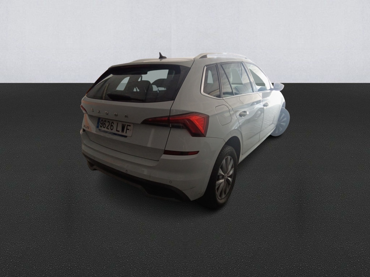 Renting Segunda Mano Skoda Kamiq1.0 TSI 70kW (95CV) Emotion 