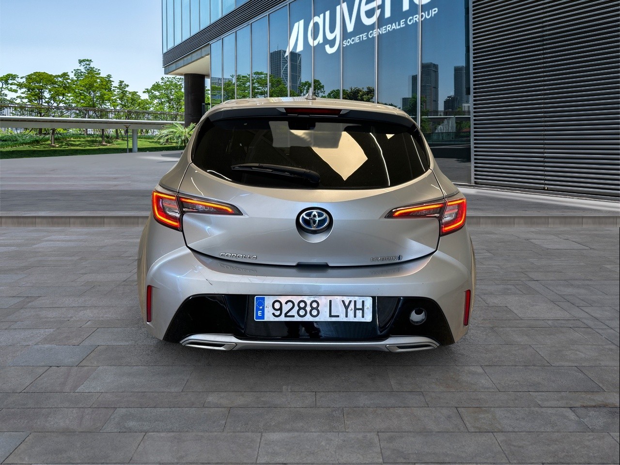 Renting Segunda Mano Toyota Corolla2.0 180H STYLE E-CVT 