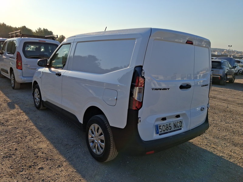 Renting Segunda Mano Ford TRANSIT COURIER Van1.5 Ecoblue 75kW Trend 