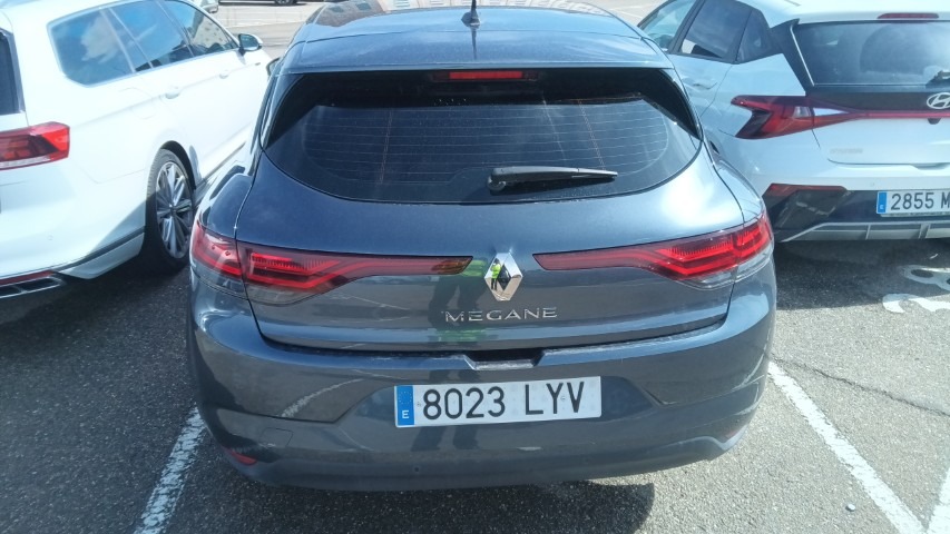 Renting Segunda Mano Renault Megane(O) Intens TCe 103 kW (140CV) GPF 