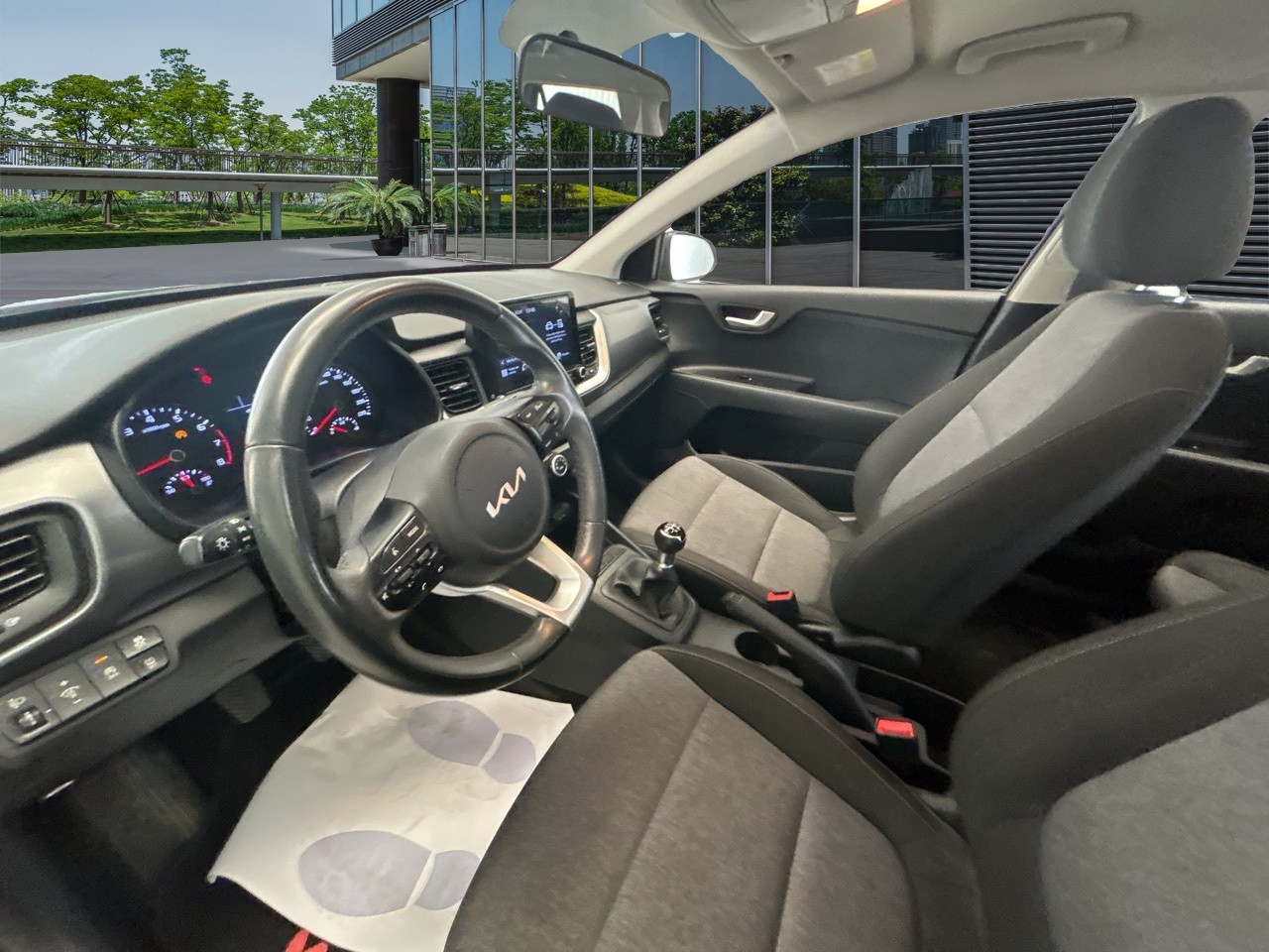 Renting Segunda Mano Kia Stonic1.2 DPi 62kW (84CV) Concept 