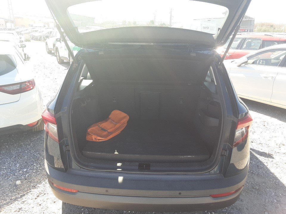 Renting Segunda Mano Skoda Karoq2.0 TDI 110kW (150CV) DSG 4X4 Ambition 