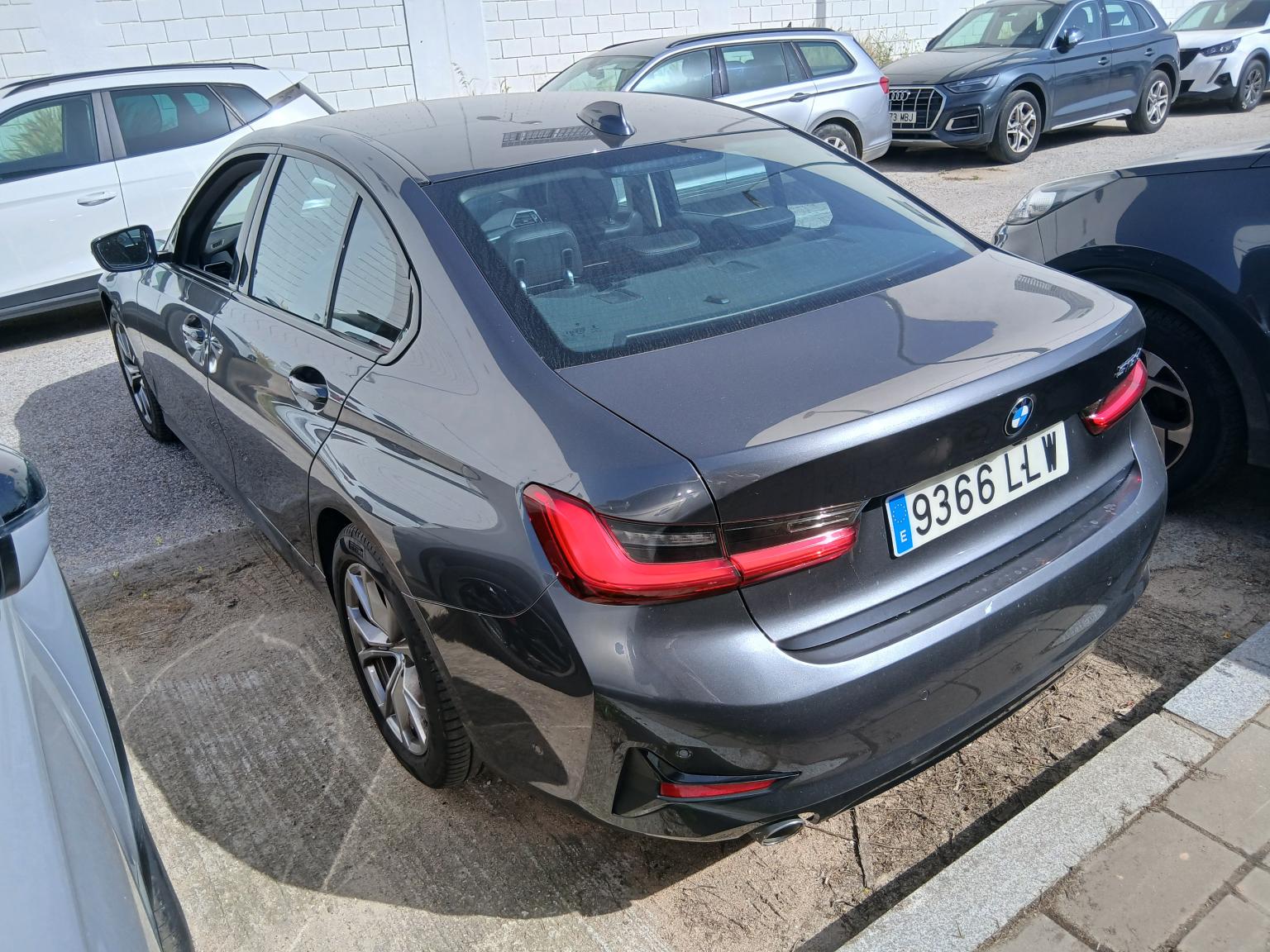 Renting Segunda Mano BMW Serie 3318d Auto. 