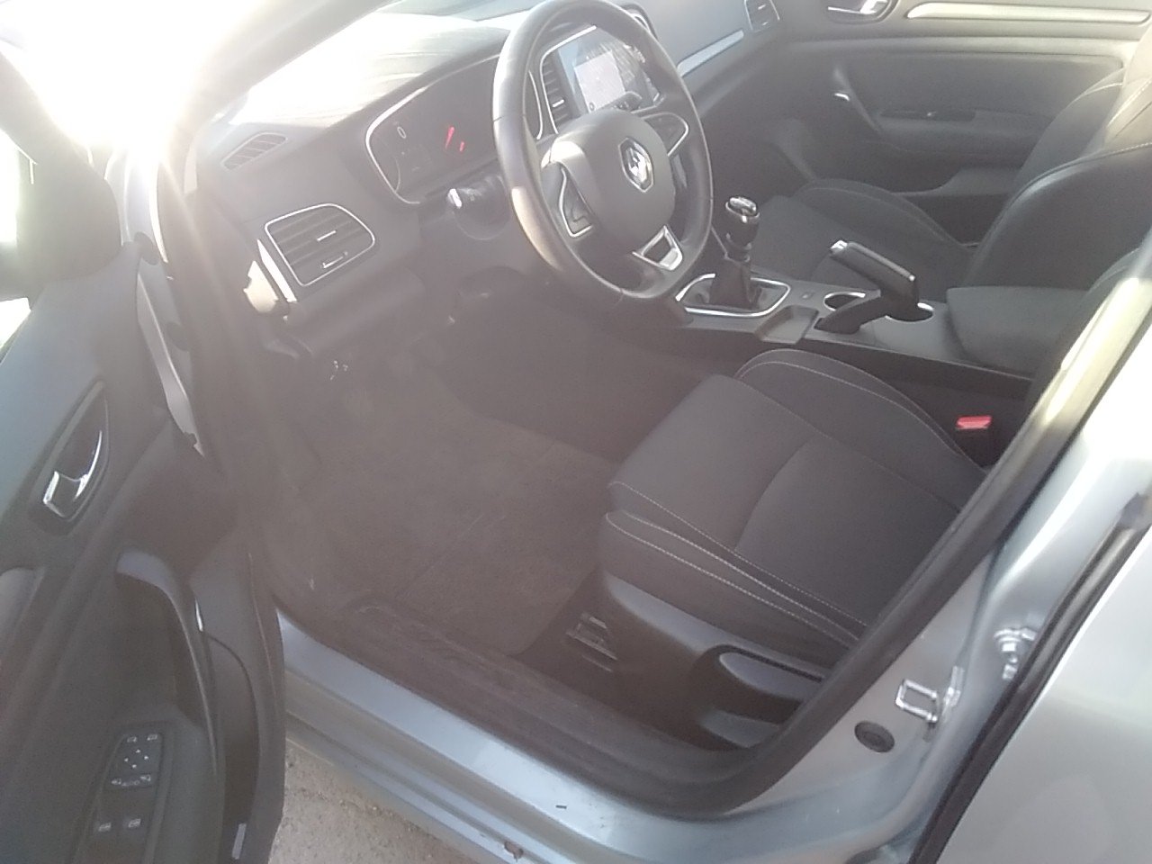 Renting Segunda Mano Renault Megane(O) Intens TCe 103 kW (140CV) GPF 