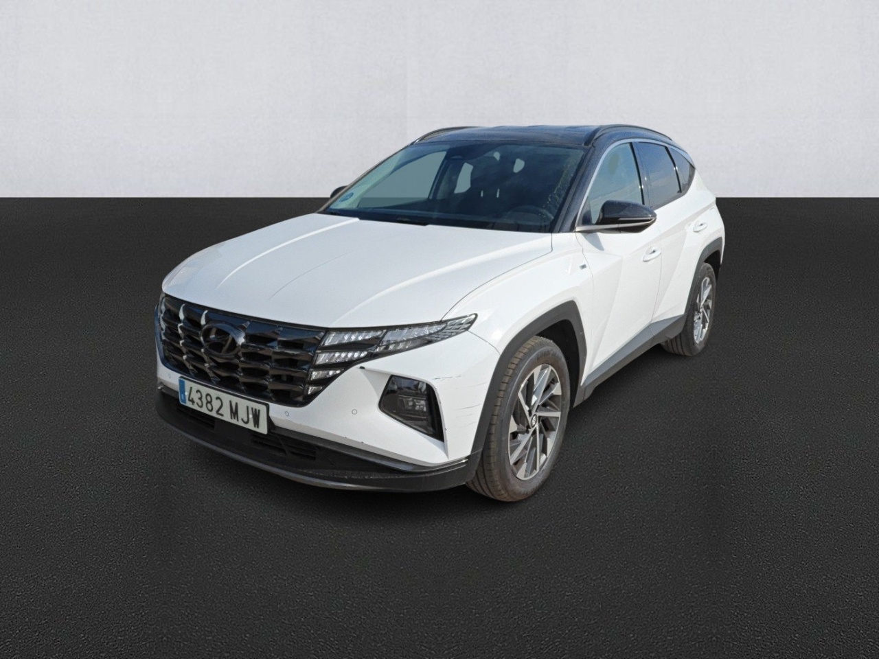 imagen HYUNDAI TUCSON 1.6 CRDI 100kW (136CV) 48V Tecno DCT 2C-39