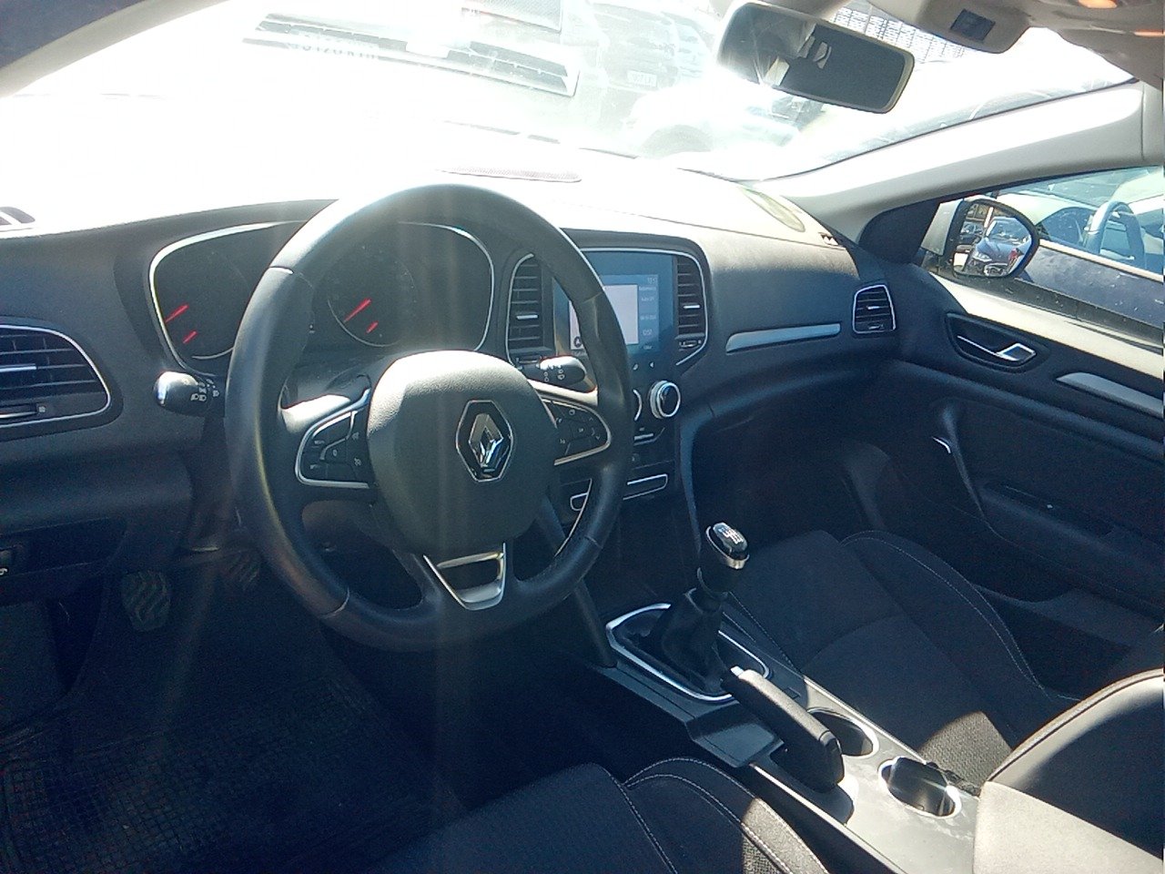 Renting Segunda Mano Renault Megane(O) Intens TCe 103 kW (140CV) GPF 
