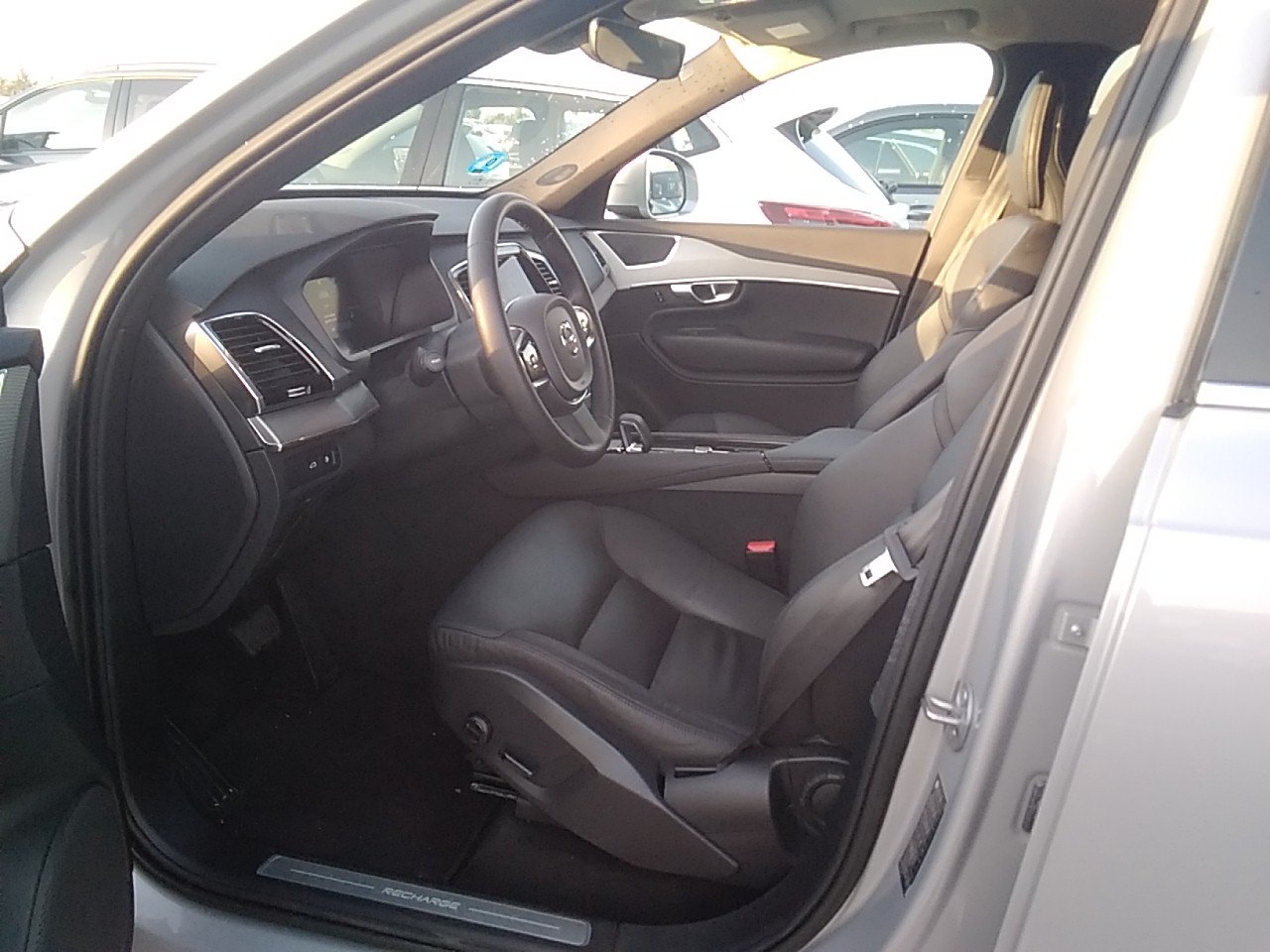 Renting Segunda Mano Volvo XC902.0 T8 AWD Core Recharge Auto 