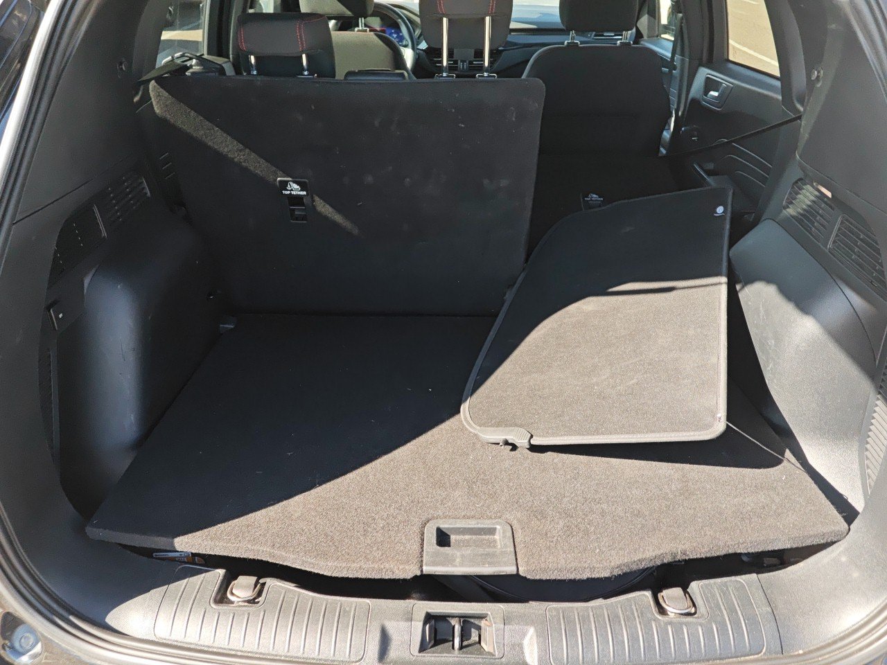 Renting Segunda Mano Ford KugaST-Line 2.5 Duratec PHEV 165kW Auto 