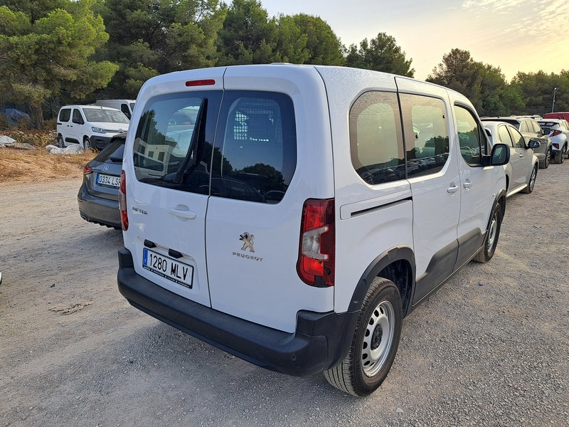 Renting Segunda Mano Peugeot RifterActive Pack Business Std. BlueHDi 100 