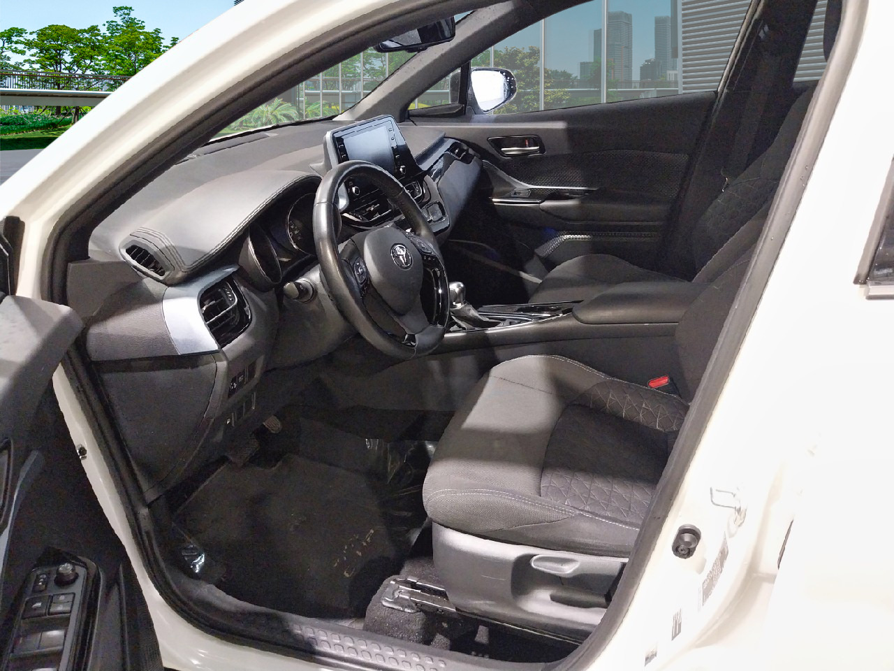 Renting Segunda Mano Toyota C-HR1.8 125H Advance 