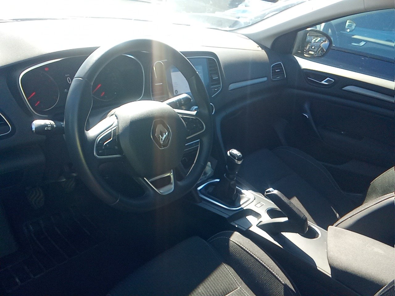 Renting Segunda Mano Renault Megane(O) Intens TCe 103 kW (140CV) GPF 
