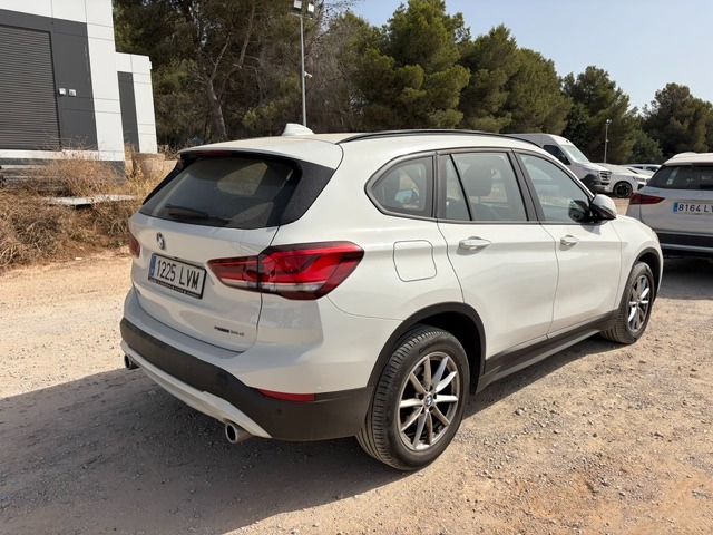 Renting Segunda Mano BMW X1sDrive18d 