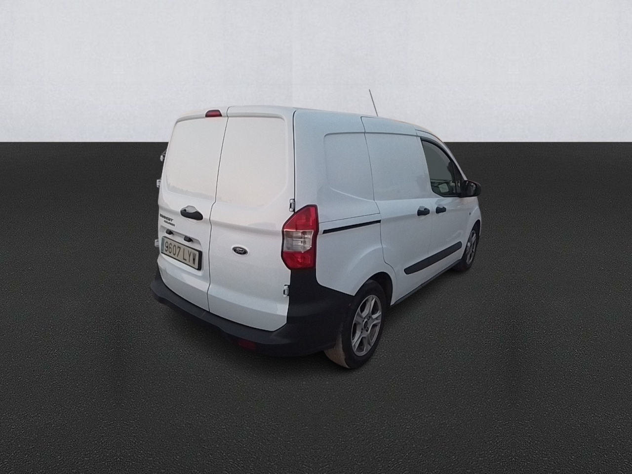 Renting Segunda Mano Ford TRANSIT COURIER Van1.5 TDCi 71kW Trend 