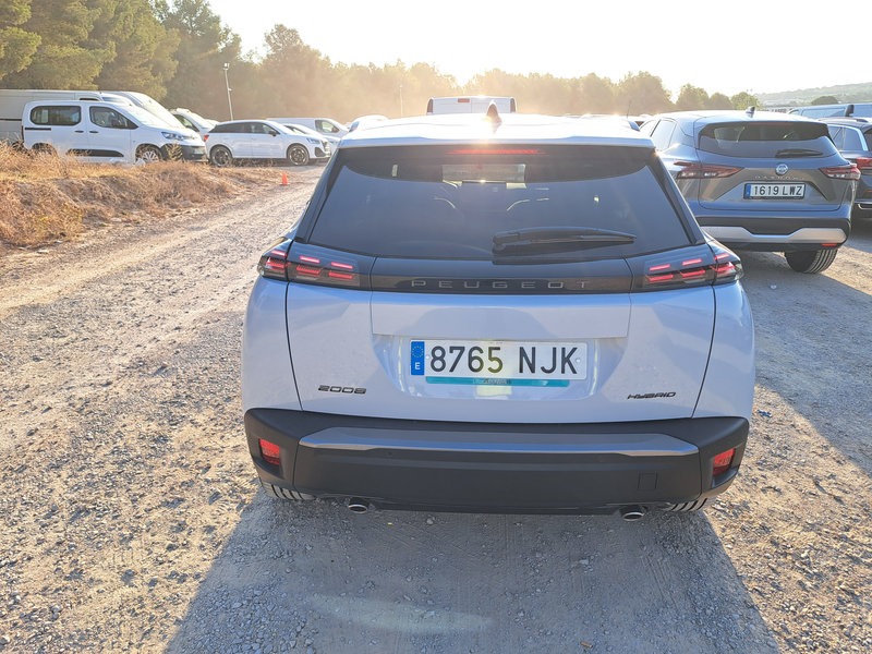 Renting Segunda Mano Peugeot 2008N2008 Allure Hybrid 145 eDCS6 