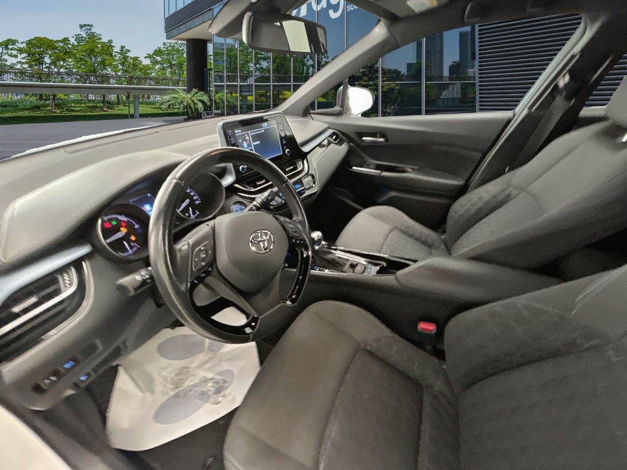 Renting Segunda Mano Toyota C-HR1.8 125H Advance 