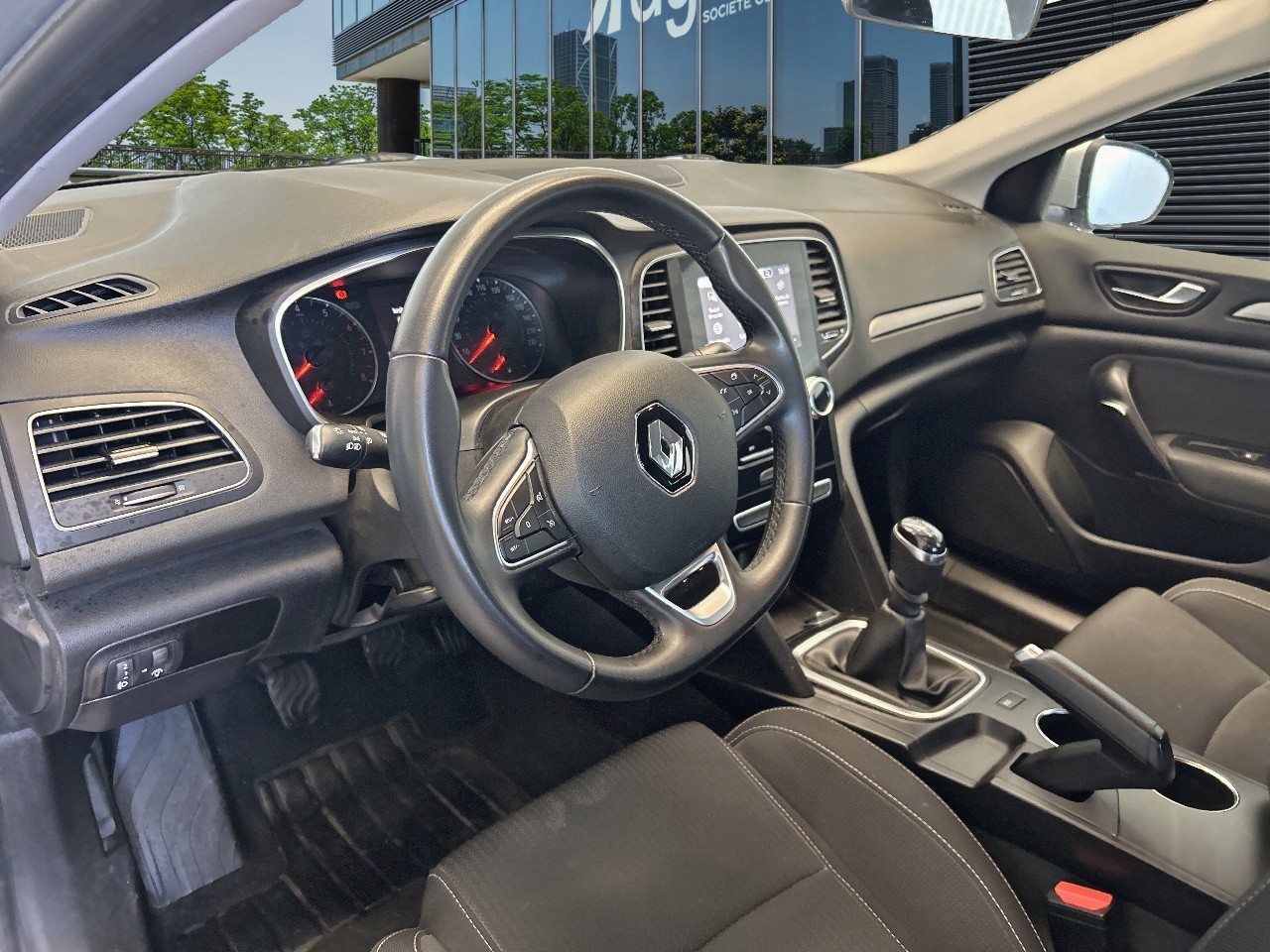 Renting Segunda Mano Renault Megane(O) Intens TCe 103 kW (140CV) GPF 
