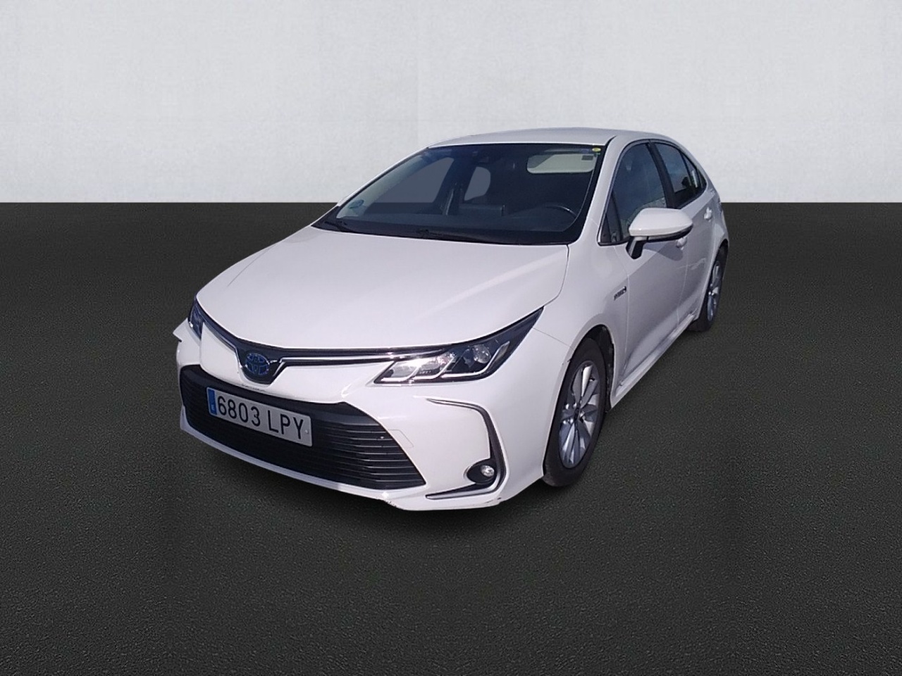imagen TOYOTA COROLLA 1.8 125H BUSINESS P E-CVT SEDAN Rueda Re-39