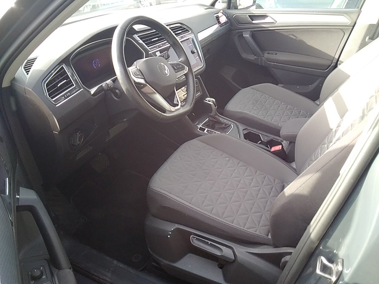 Renting Segunda Mano Volkswagen TiguanLife 1.4 TSI eHybrid 180kW (245CV) DSG 