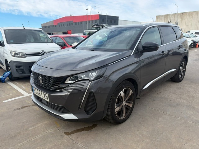 imagen PEUGEOT 5008 1.2 PureTech 96KW S&S GT EAT8-39