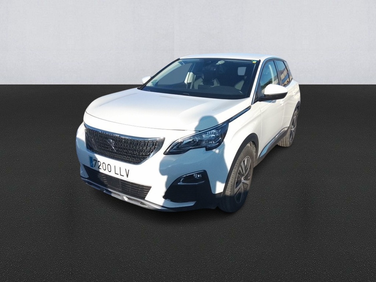 imagen PEUGEOT 3008 1.5 BlueHDi 96kW (130CV) S&S Allure-39