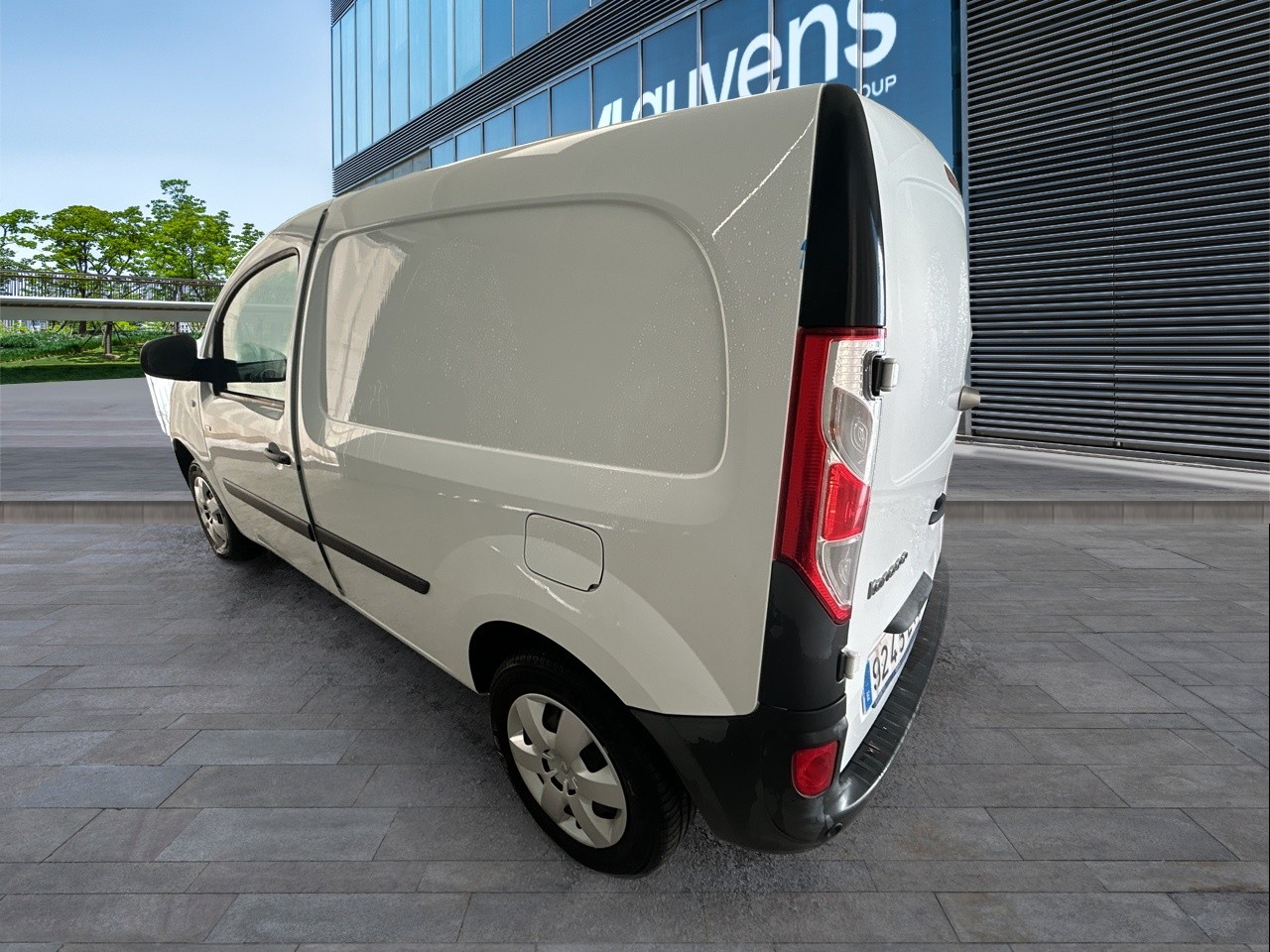 Renting Segunda Mano Renault KANGOO VANEXPRESS E-Tech 2 plazas 