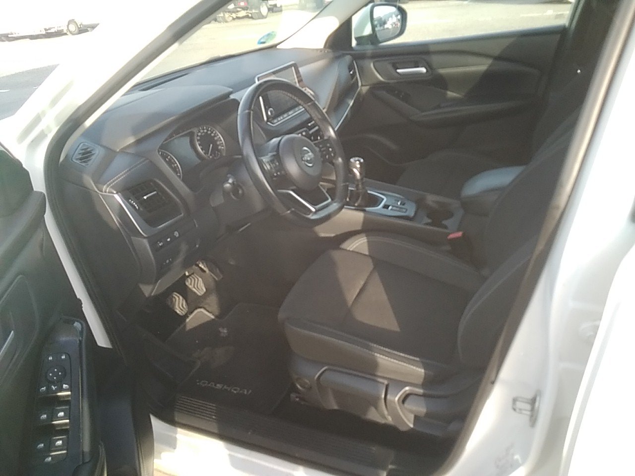 Renting Segunda Mano Nissan QashqaiDIG-T 103kW (140CV) mHEV 4×2 Acenta 