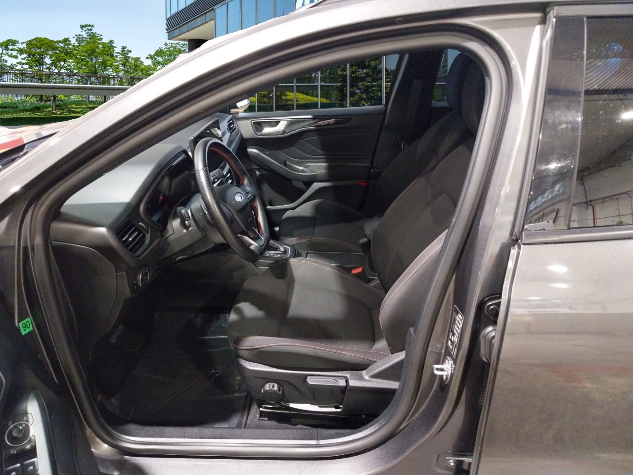 Renting Segunda Mano Ford Focus1.0 Ecoboost MHEV 114kW ST-Line Auto SB 