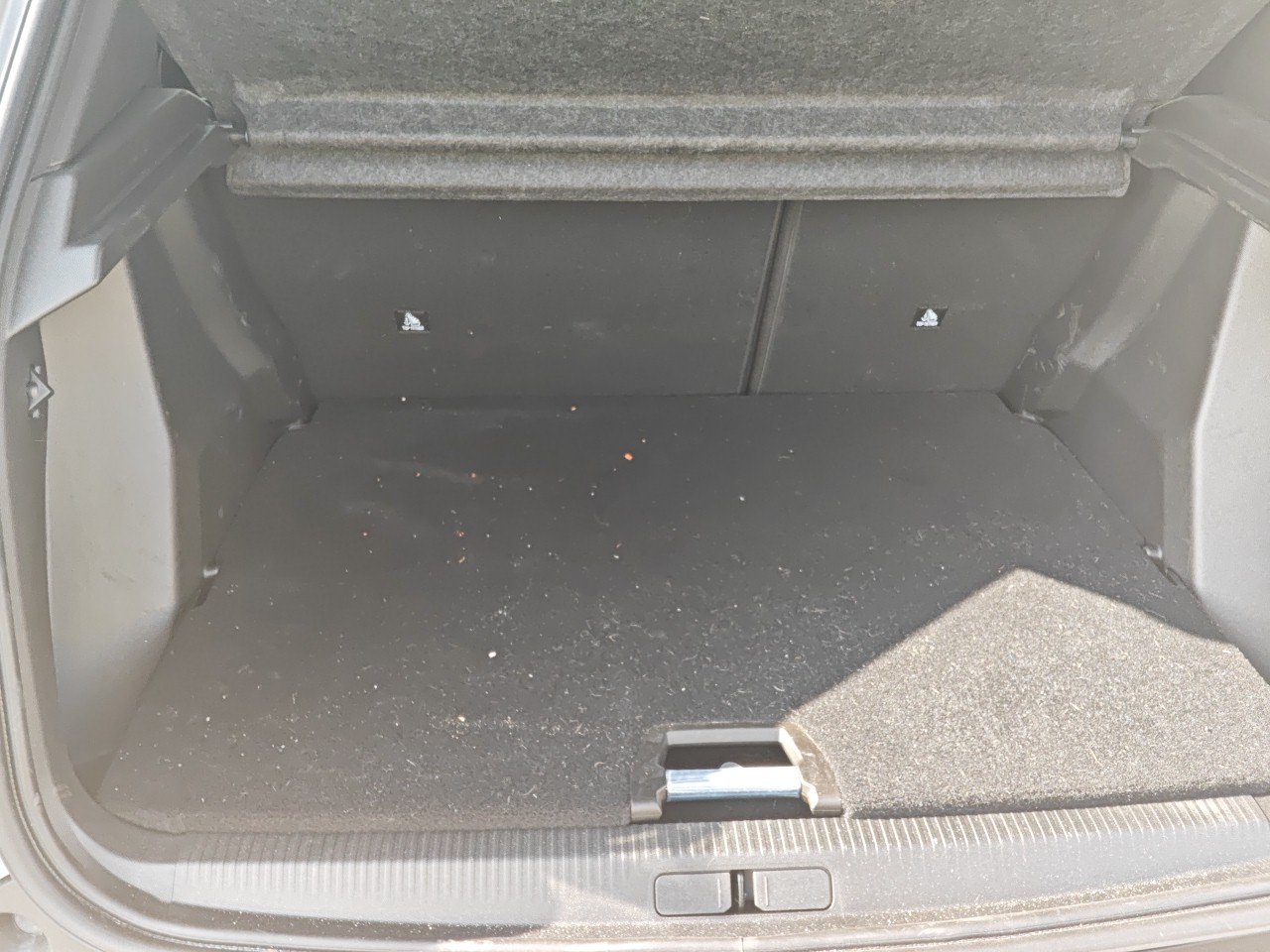 Renting Segunda Mano Peugeot 2008N2008 Allure Hybrid 145 eDCS6 
