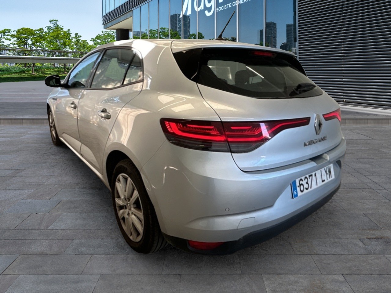 Renting Segunda Mano Renault Megane(O) Intens TCe 103 kW (140CV) GPF 