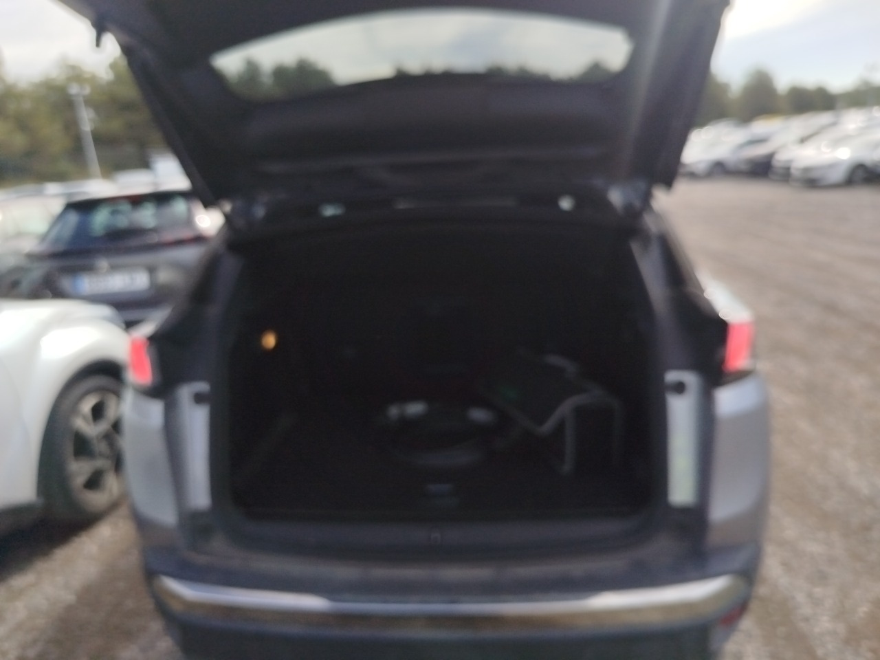 Renting Segunda Mano Peugeot 3008300 e-EAT8 GT 