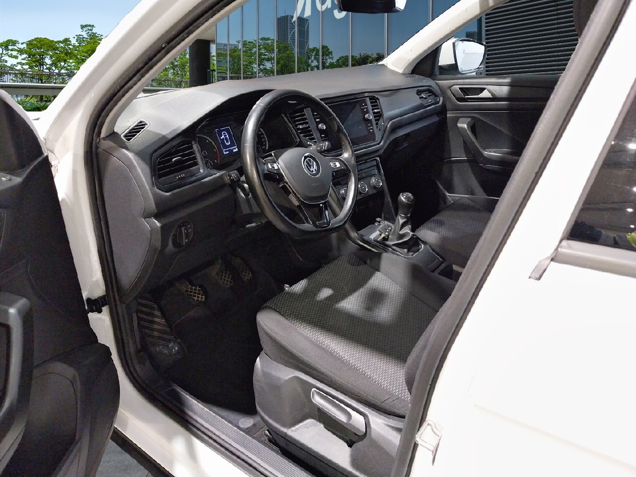 Renting Segunda Mano Volkswagen T-RocEdition 2.0 TDI 85kW (115CV) 