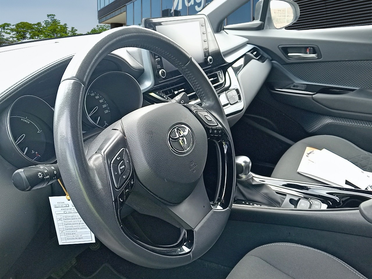 Renting Segunda Mano Toyota C-HR1.8 125H Advance 