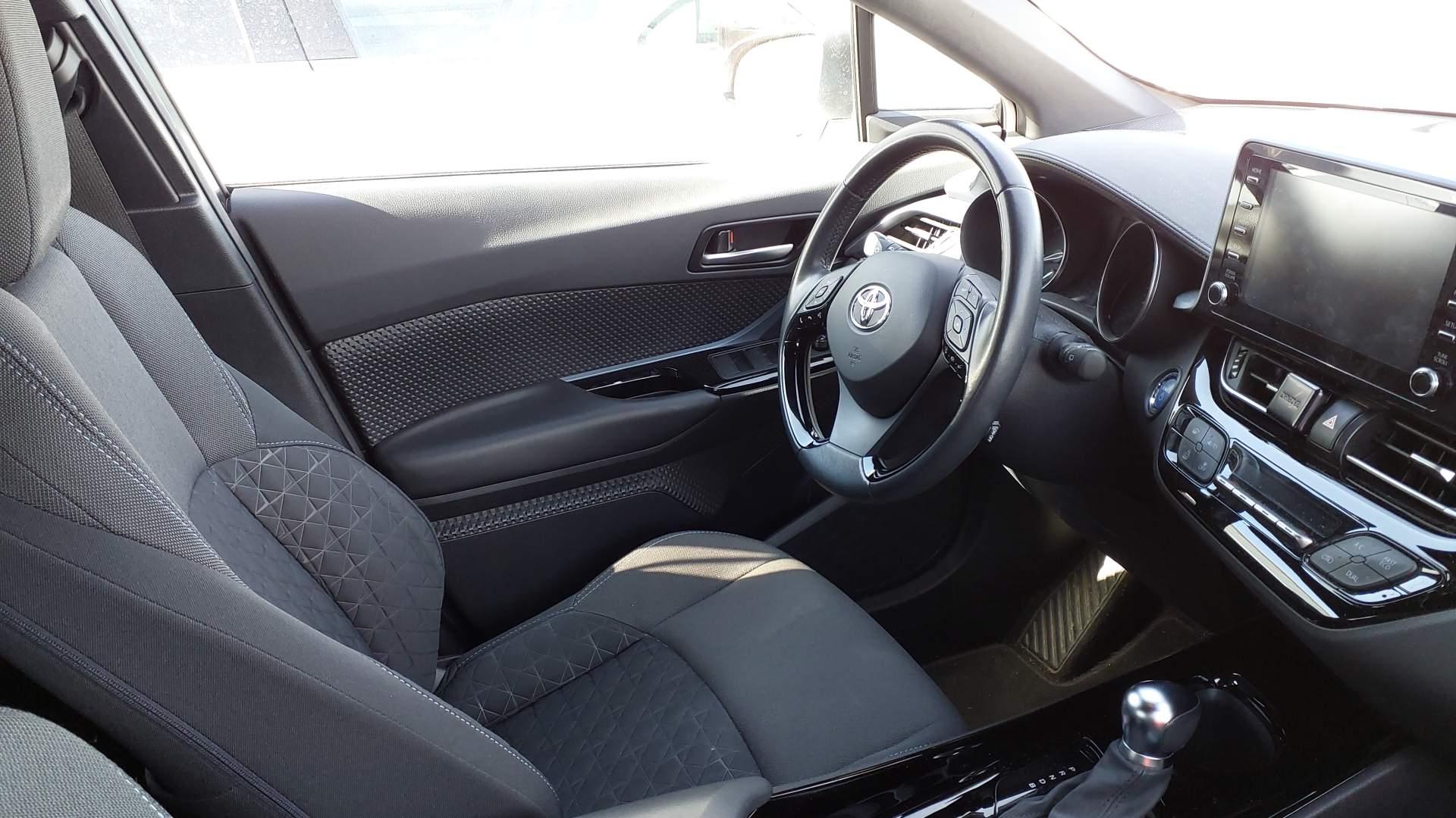 Renting Segunda Mano Toyota C-HR1.8 125H Advance 