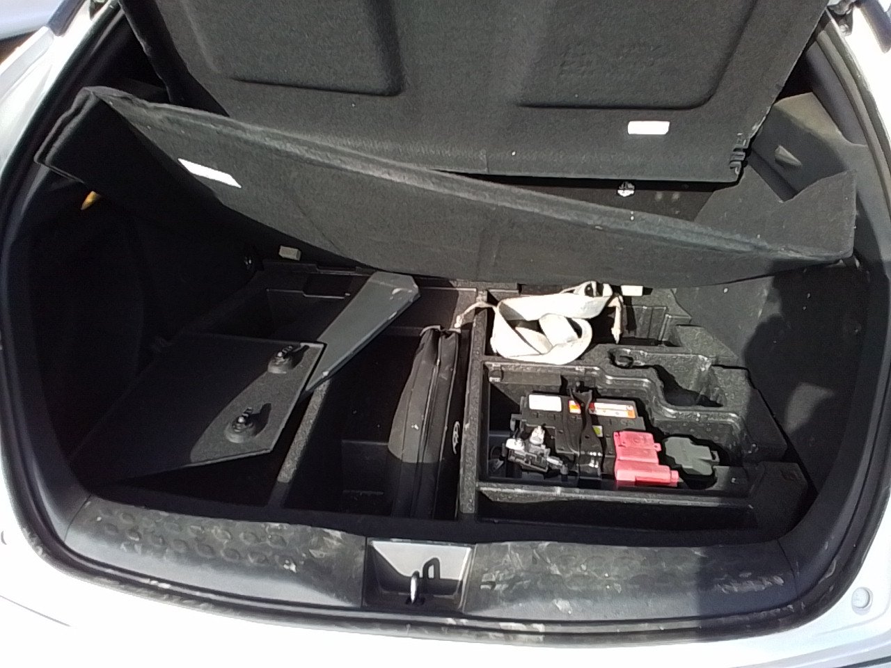 Renting Segunda Mano Toyota C-HR2.0 180H Advance 