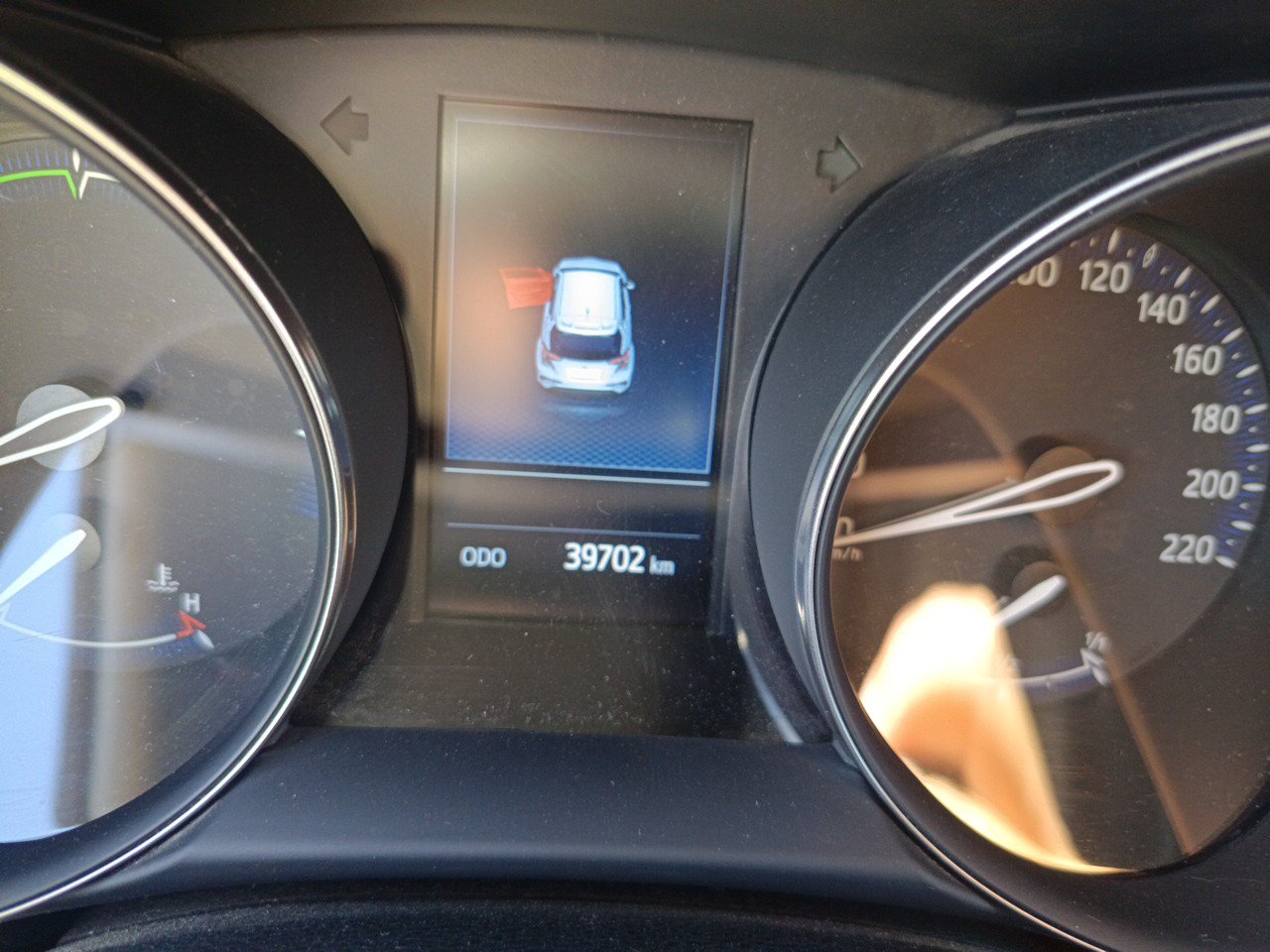Renting Segunda Mano Toyota C-HR1.8 125H Advance 