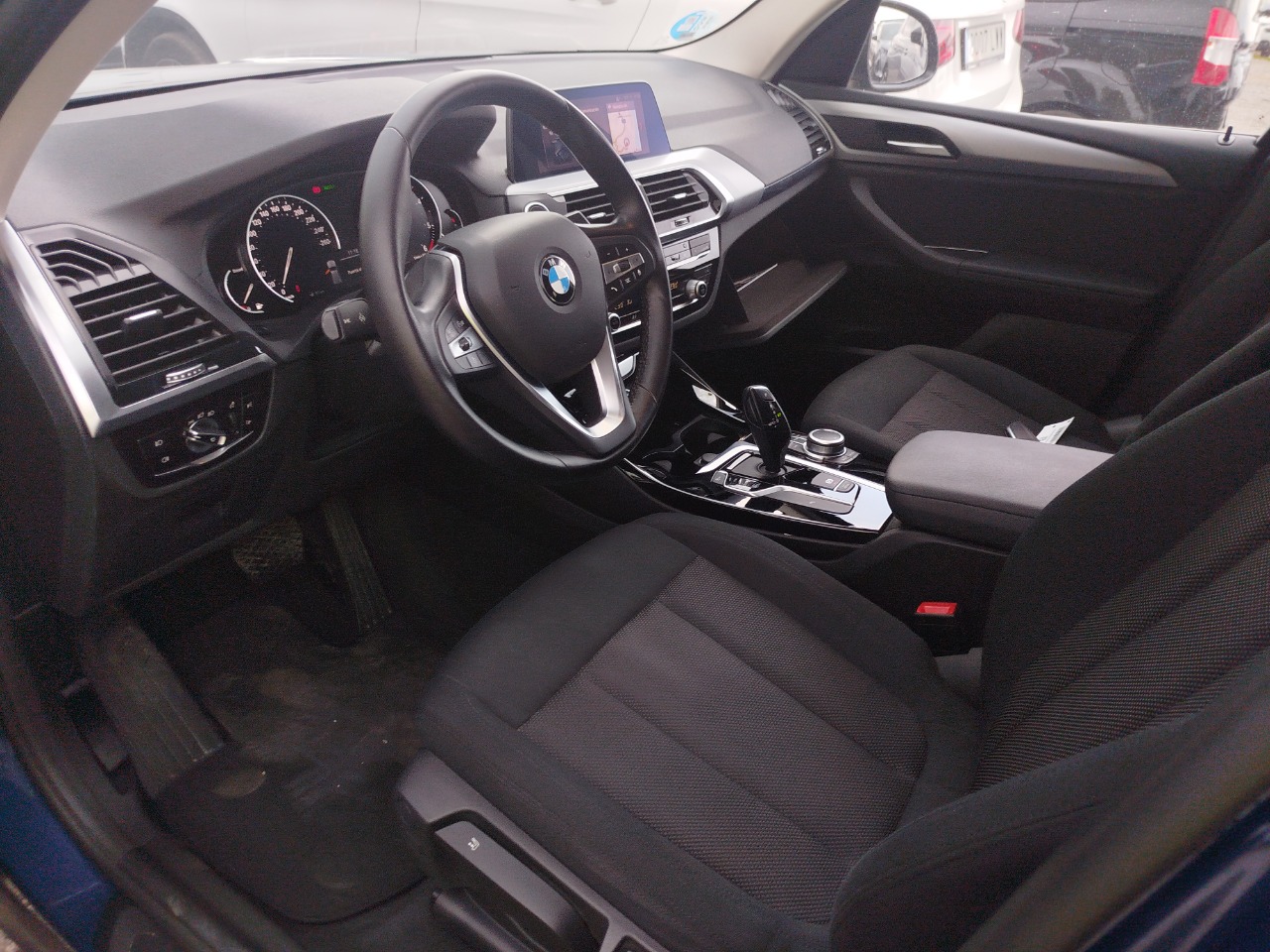Renting Segunda Mano BMW X3sDrive18d 