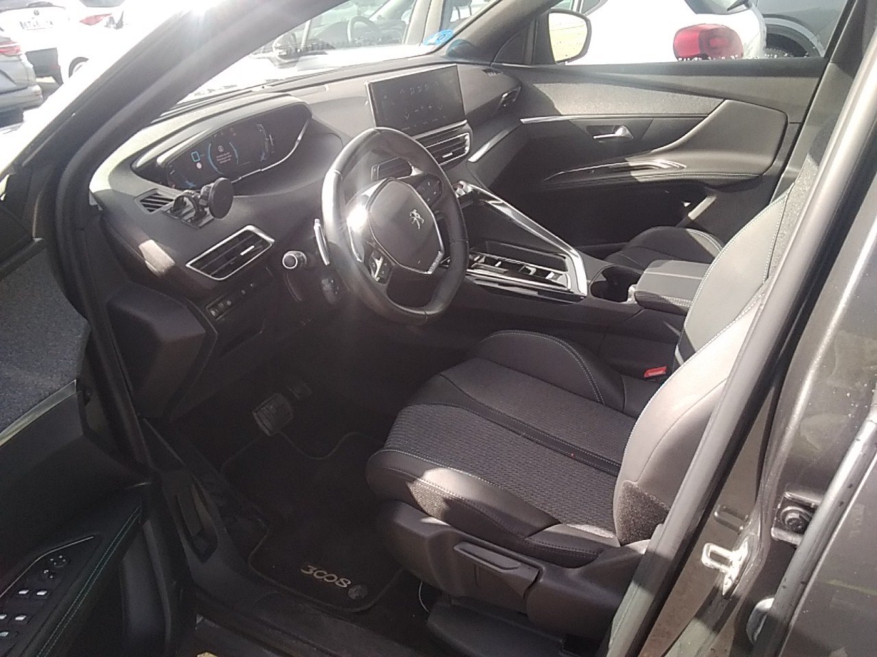 Renting Segunda Mano Peugeot 3008225 e-EAT8 Allure Pack 