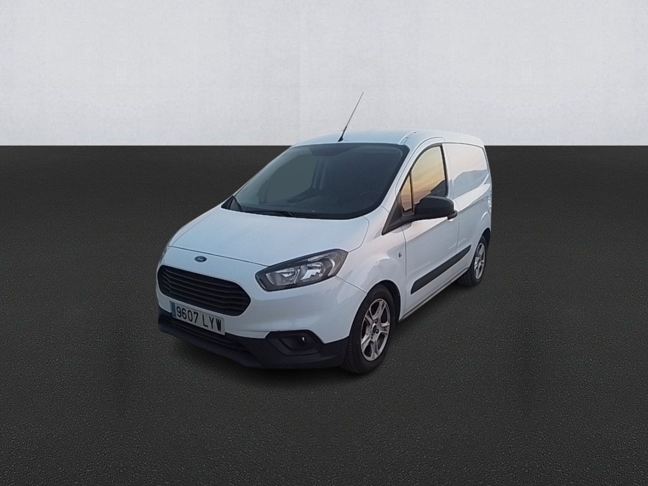 Ford Transit Courier Furgón