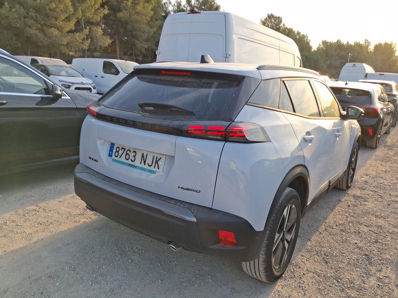 Renting Segunda Mano Peugeot 2008N2008 Allure Hybrid 145 eDCS6 