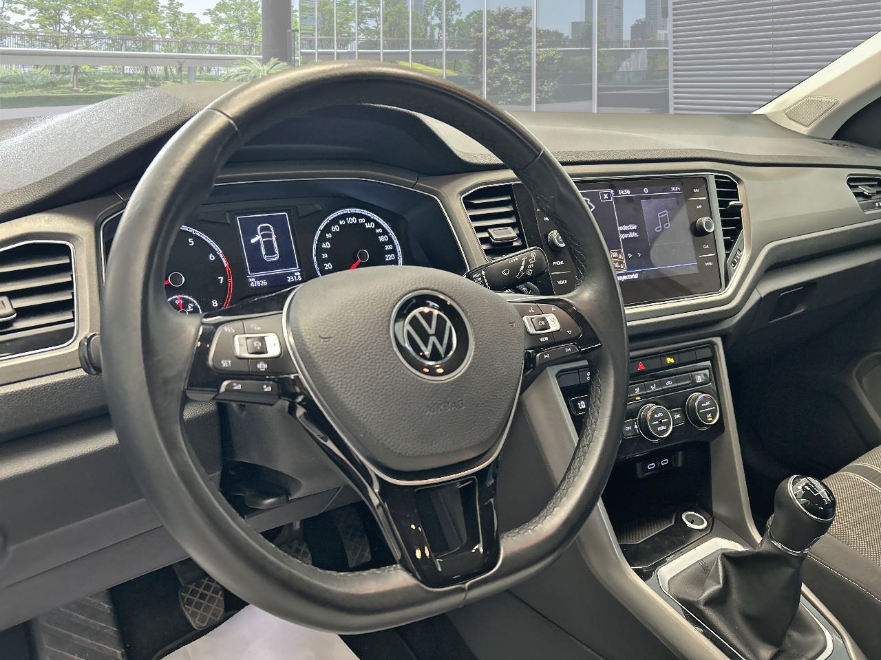 Renting Segunda Mano Volkswagen T-Roc(O) Advance R-Line 1.0 TSI 81kW (110CV) 