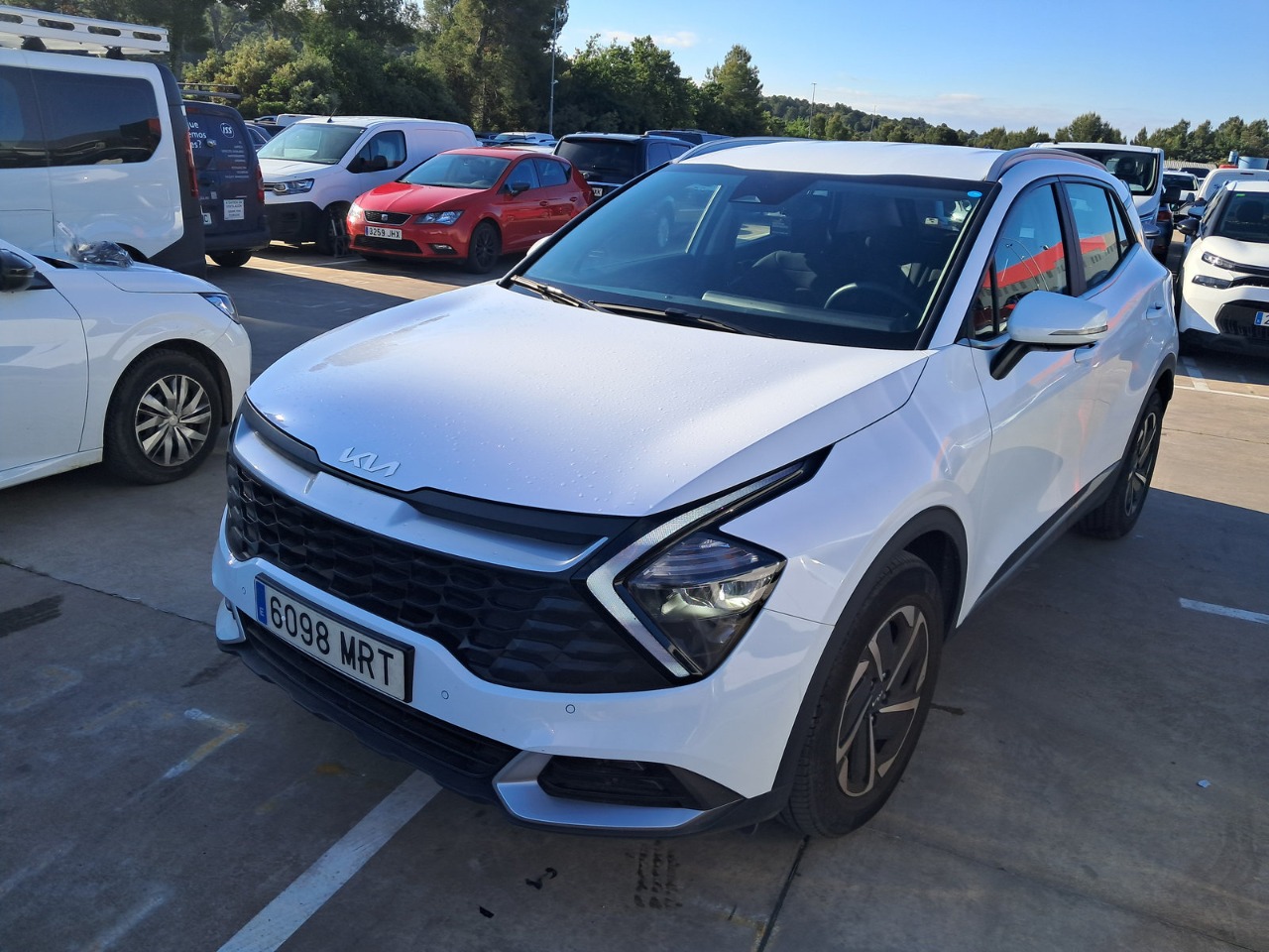 https://staticcdn.ald-automotive.es/vim/5b5d5bb2702244fa943879399bd539a3.JPG