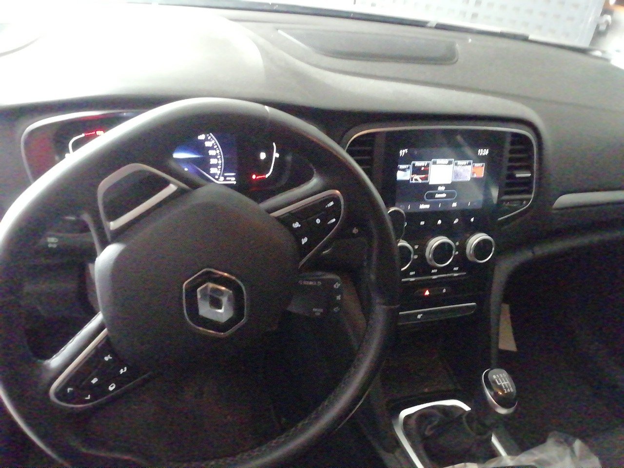 Renting Segunda Mano Renault MEGANE SPORT TOURERBusiness Blue dCi 85 kW (115CV) 