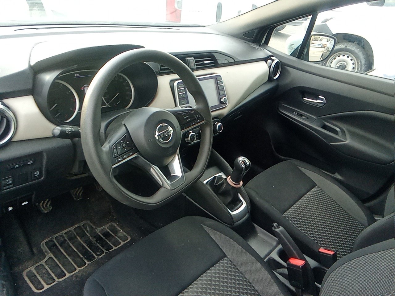 Renting Segunda Mano Nissan MicraIG-T 68 kW (92 CV) E6D-F Acenta Sprint 