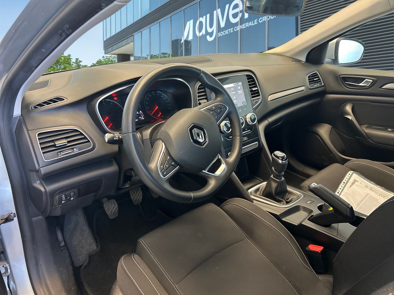 Renting Segunda Mano Renault Megane(O) Intens TCe 103 kW (140CV) GPF 