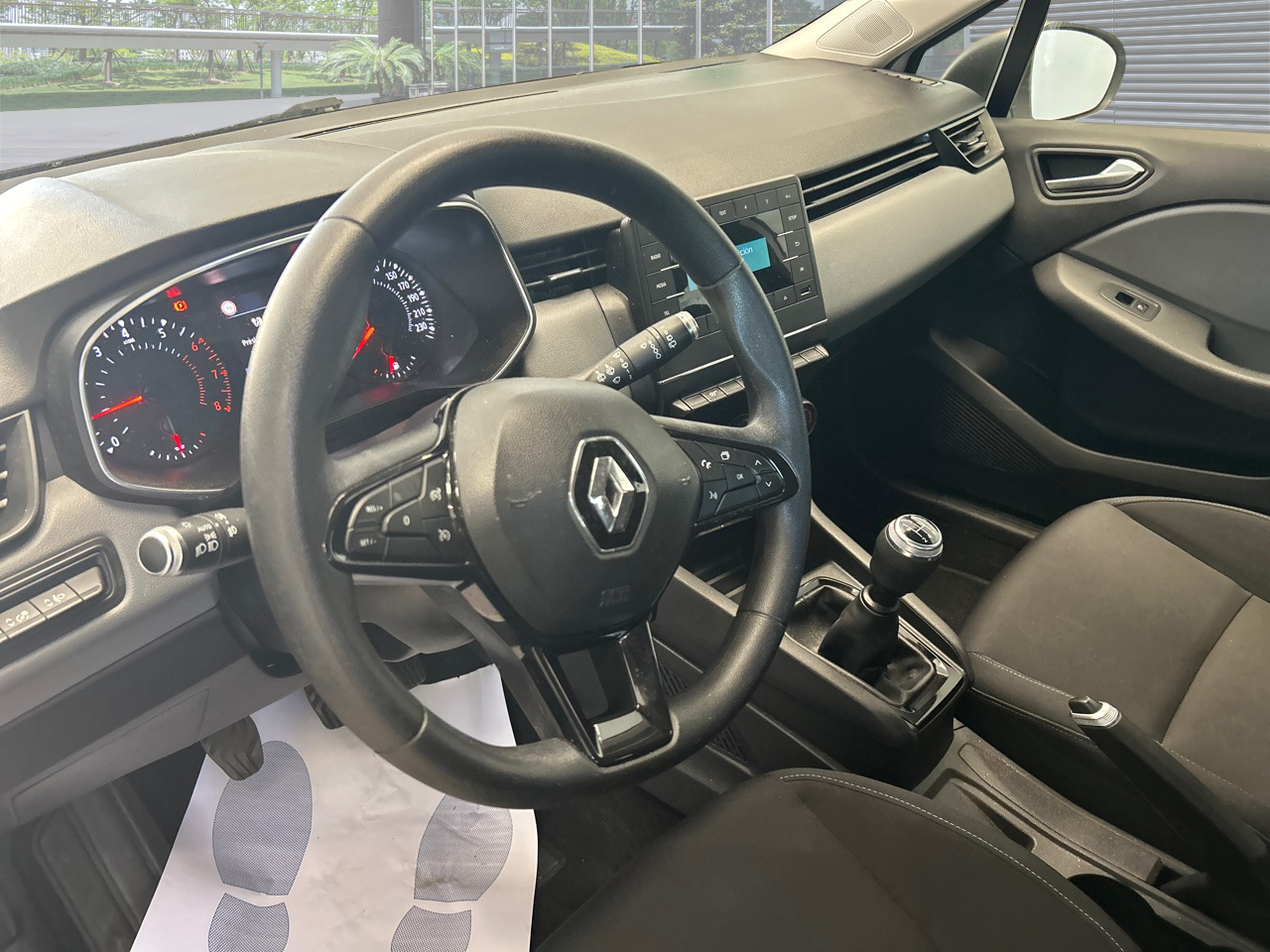 Renting Segunda Mano Renault ClioBusiness SCe 53 kW (72CV) 