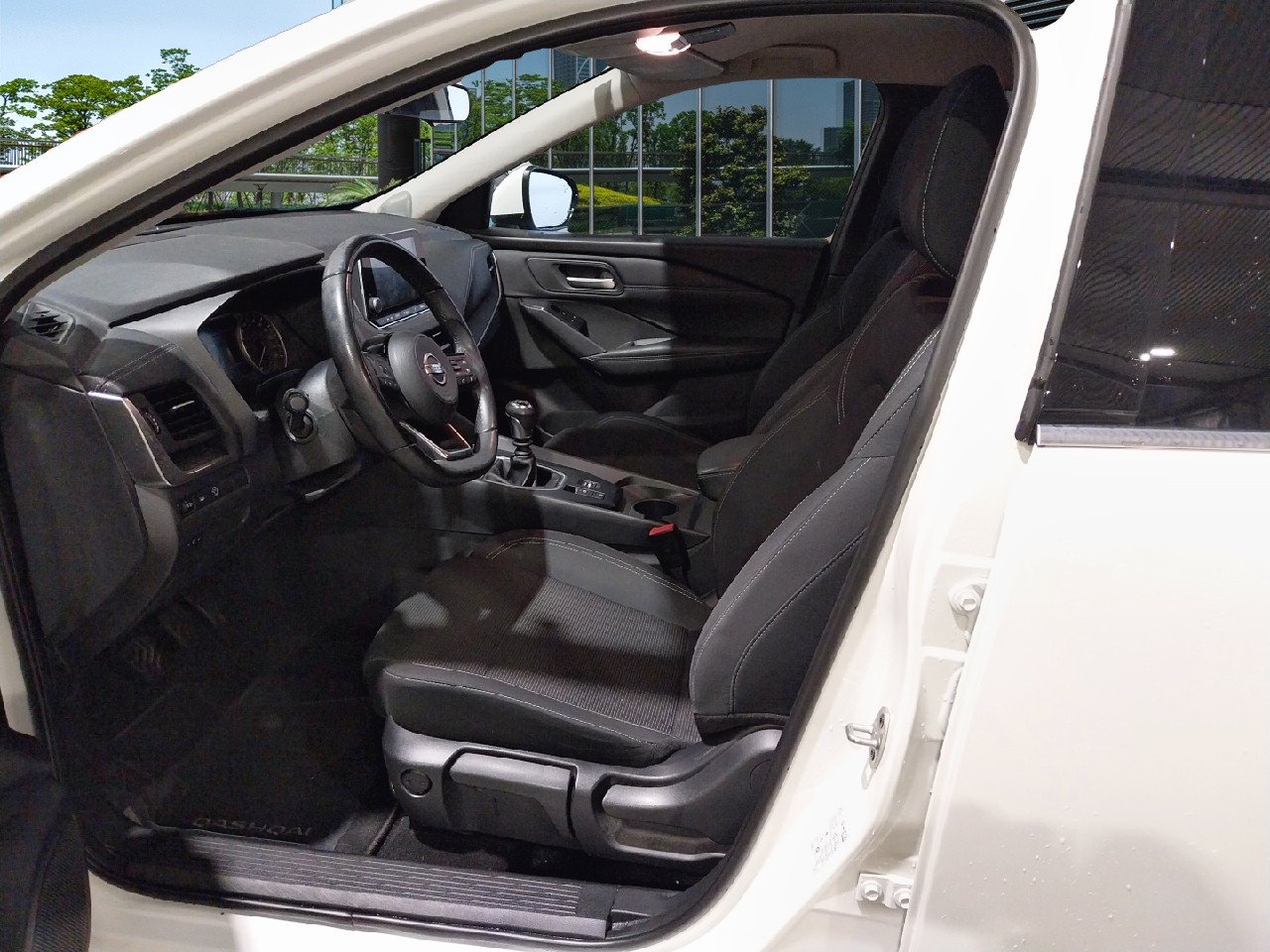 Renting Segunda Mano Nissan QashqaiDIG-T 103kW (140CV) mHEV 4×2 Acenta 