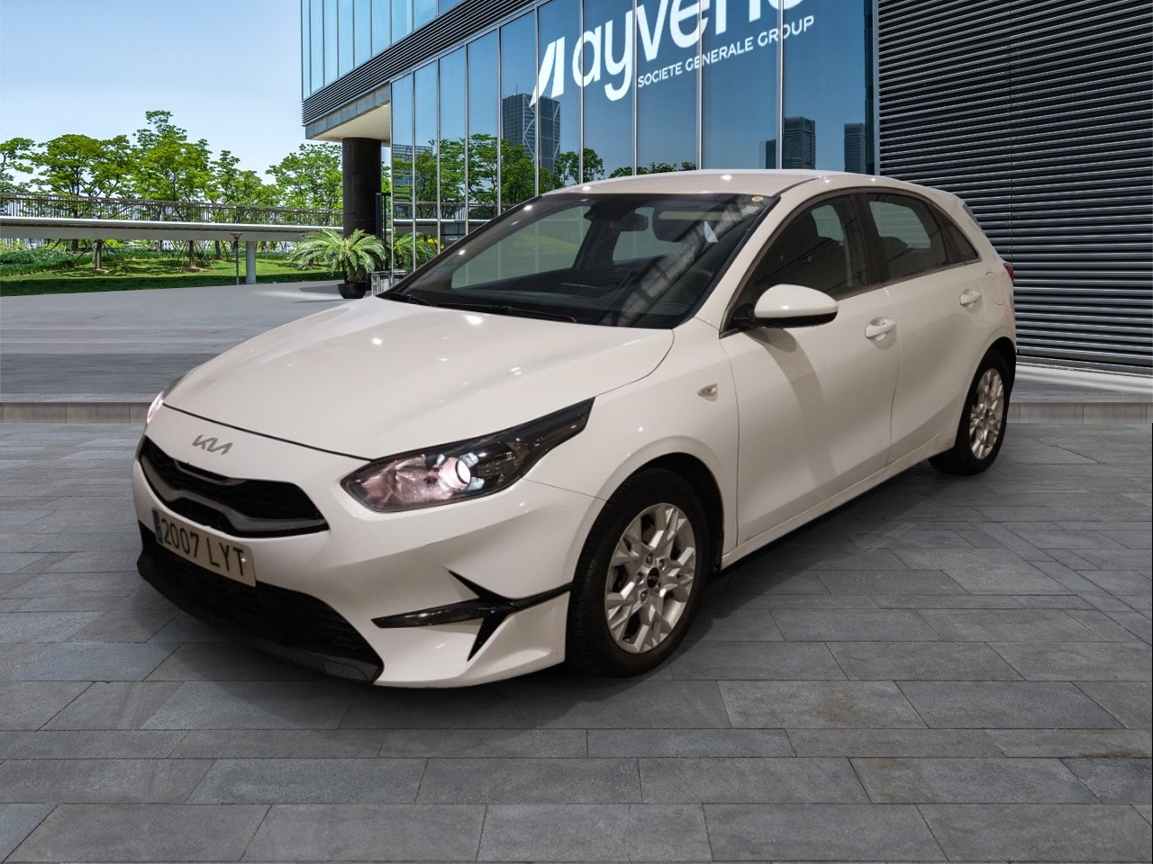 https://staticcdn.ald-automotive.es/vim/67d647b505674f908a50548f16a06533.JPG